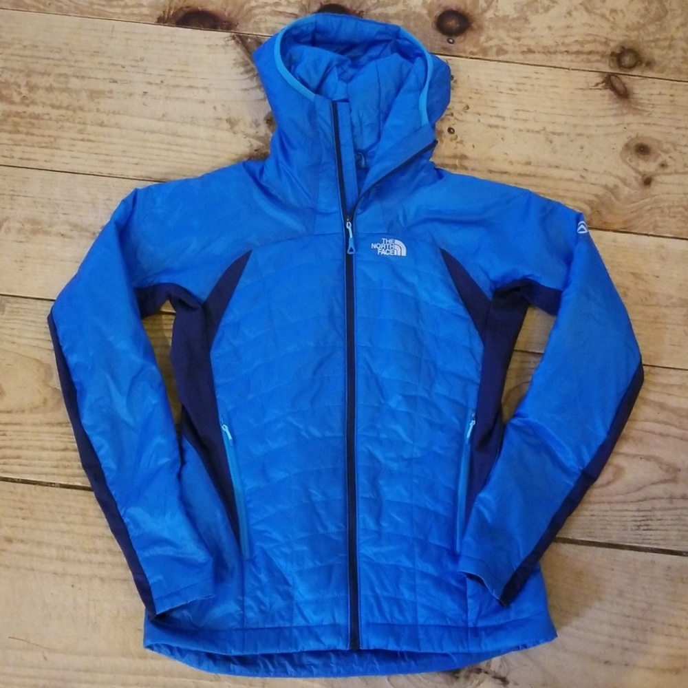Northface lightweight puffer, perfect for Spring!